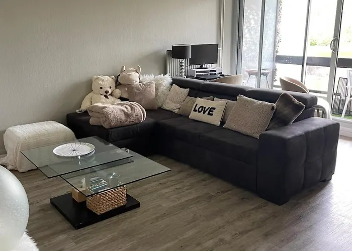 F3 Cocooning Parking Privé Gratuit Vue Sur Le Parc Apartamento Évreux