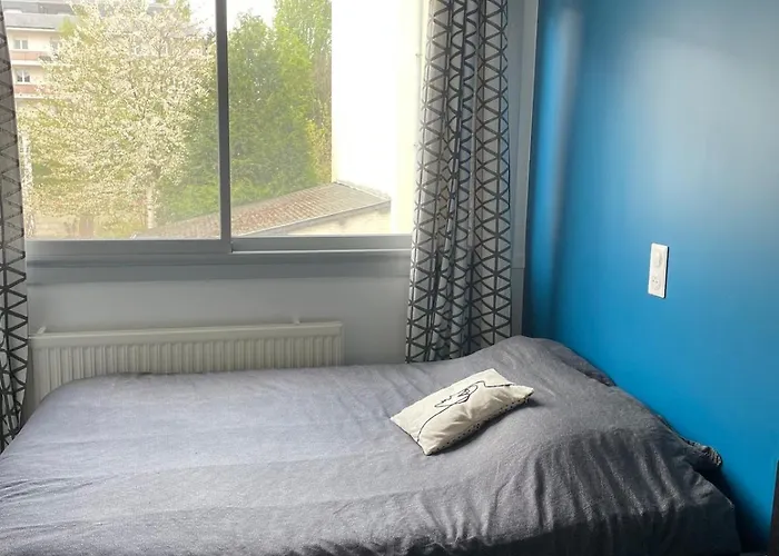 F3 Cocooning Parking Privé Gratuit Vue Sur Le Parc Apartamento